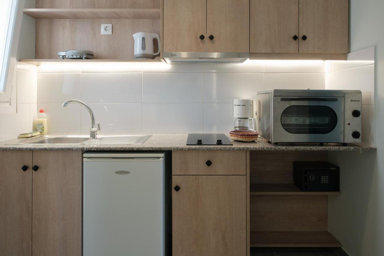 Feeloxenia Corfu Apartments 아카라비 외부 사진