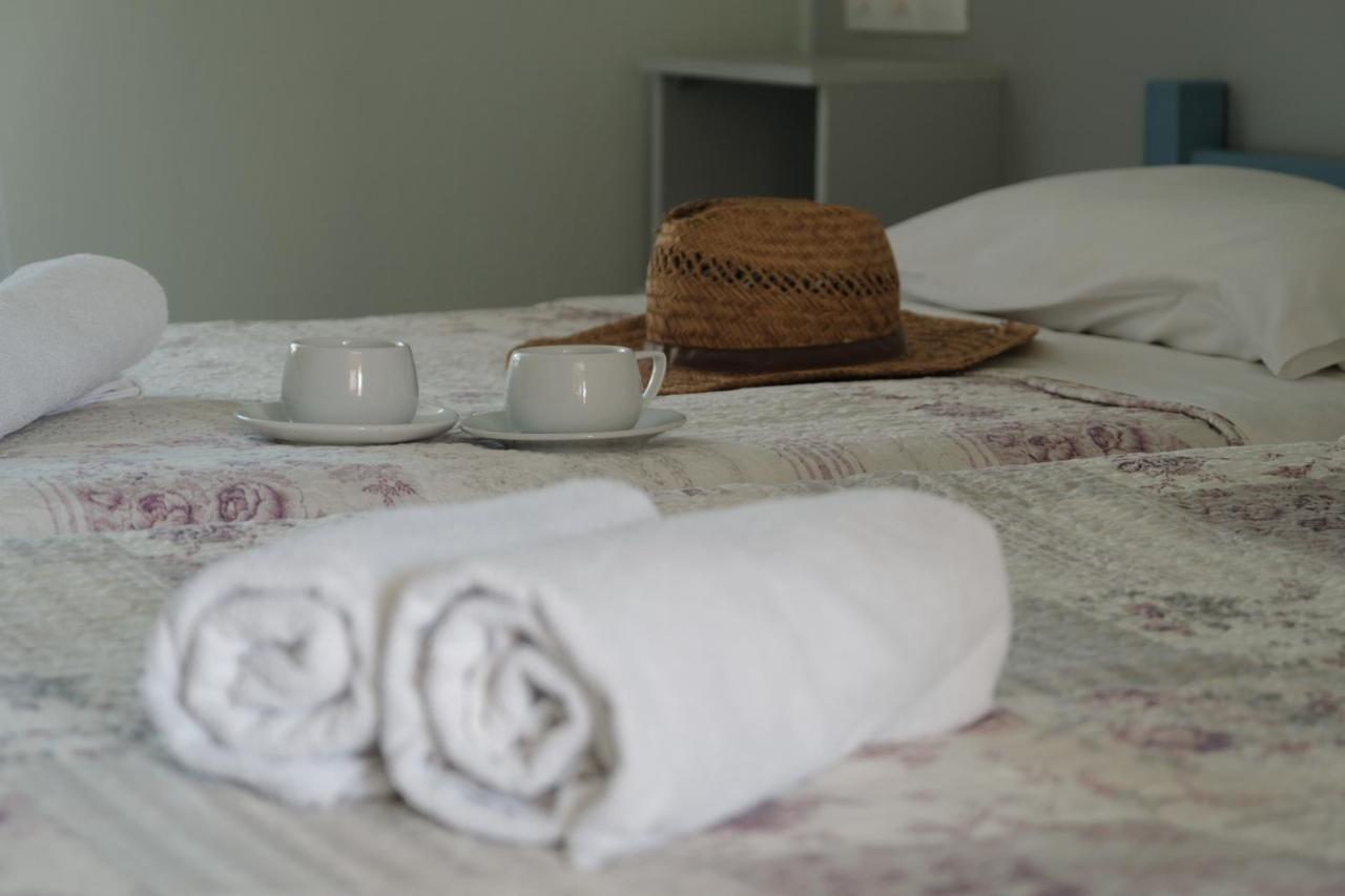 Feeloxenia Corfu Apartments 아카라비 외부 사진